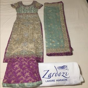 Bridal wedding/reception dress